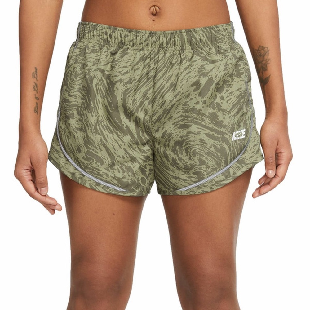 Nike Women's Dri-FIT Icon Clash Tempo Shorts